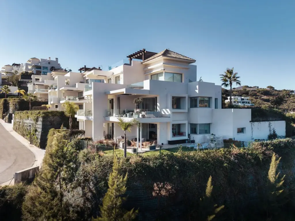 167 m² duplex for sale in Marbella